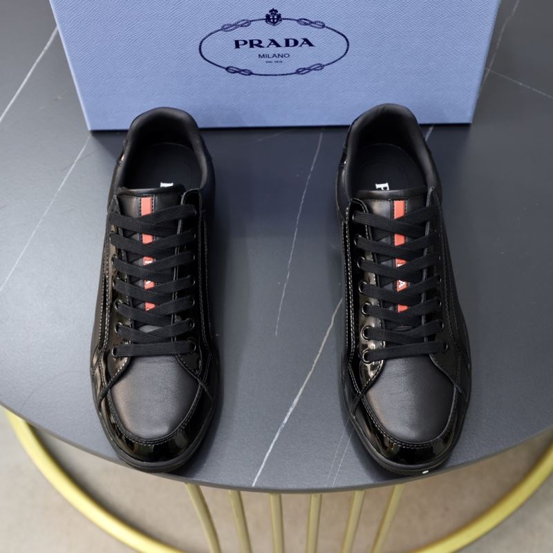 Pra*a sneakers